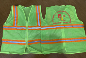 May và in áo gile CTy CP Xây lắp & chuyển giao công nghệ Hà Nội CAT