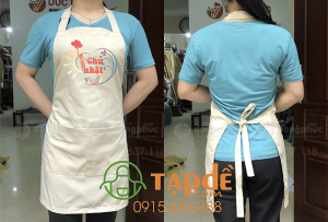 May và in tạp dề Chủ nhật vui