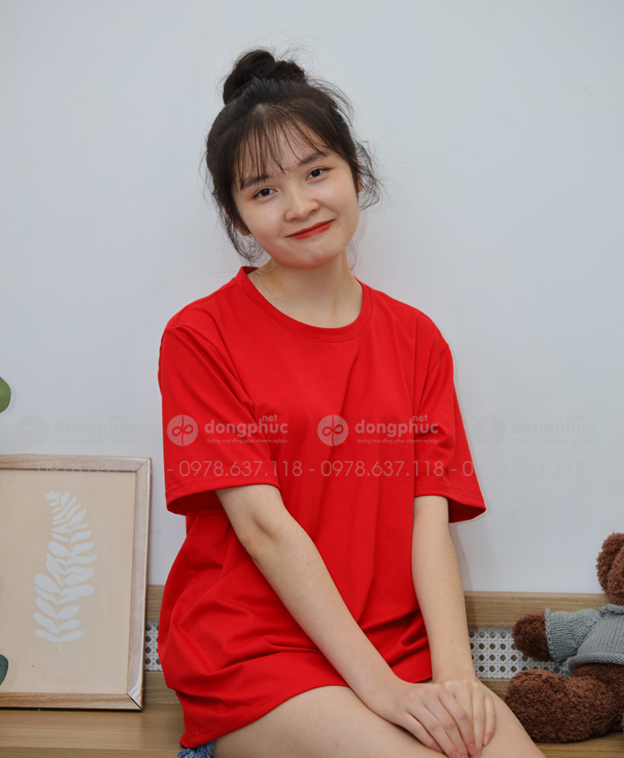 Áo thun đỏ