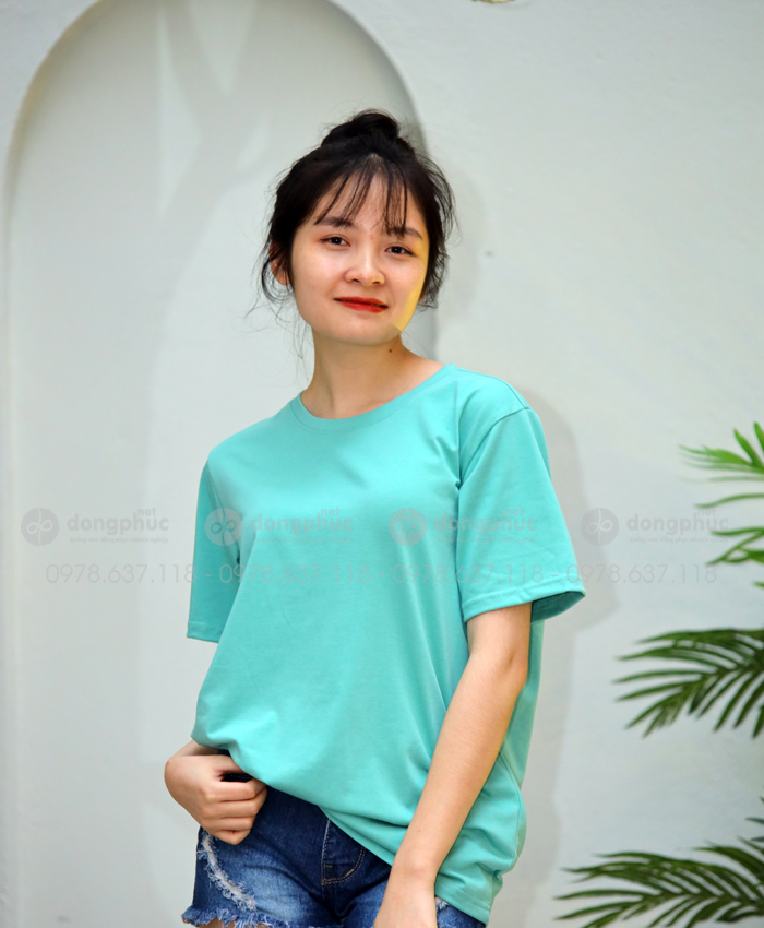 Áo thun xanh ngọc form rộng
