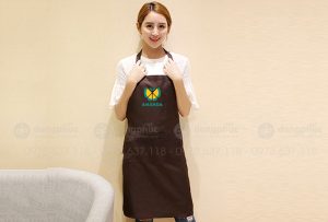 May và in tạp dề Quán Ananda