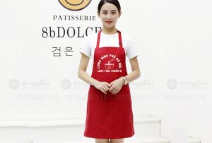 May và in tạp dề Quán Cung đình phở Hà Nội