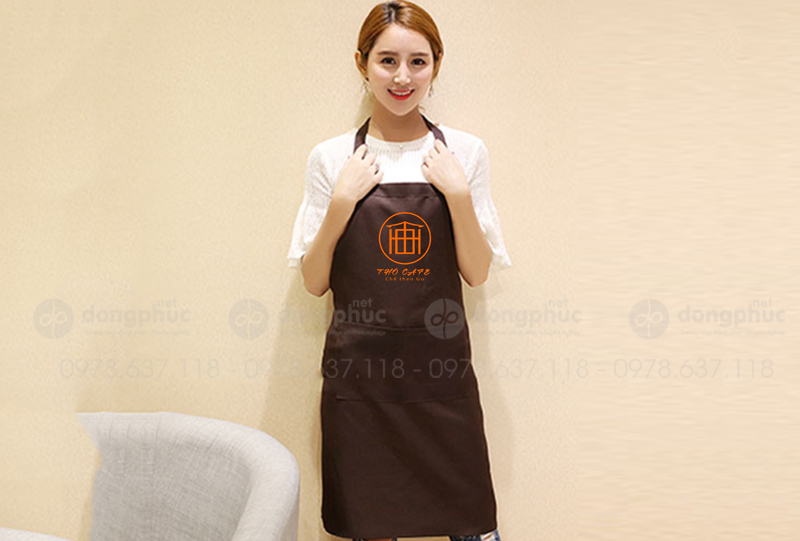 May và in tạp dề Quán Thô Cafe