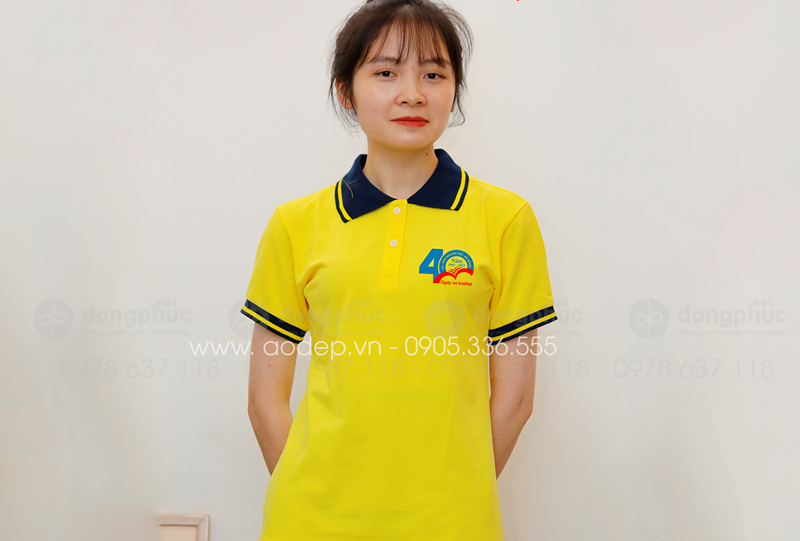 May và in áo Lớp 12I THPT Nguyễn Huệ Hà Đông 40 năm