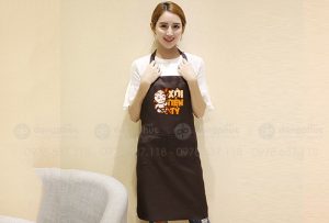 May và in tạp dề màu nâu Quán Xôi tiền tỷ