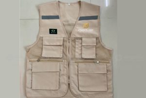 May và in áo gile màu be Công ty Choi's Art