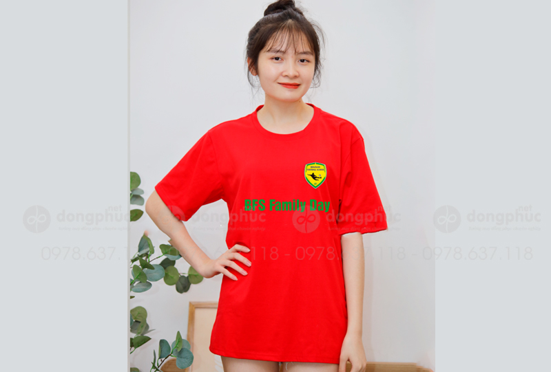 May và in áo phông màu đỏ CLB Brazilian Football School