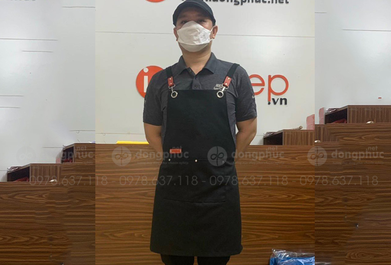 May và in tạp dề màu đen