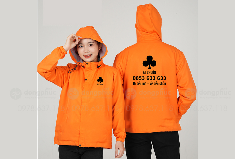 May và in áo gió đồng phục màu cam Át Chuồn