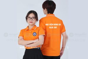 May và in áo phông Học viện Bóng đá Blue Sky