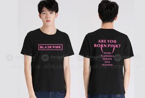 May và in áo phông cổ tròn màu đen Blackpink