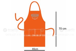 May và in tạp dề đồng phục màu cam Quán Petit Bubble