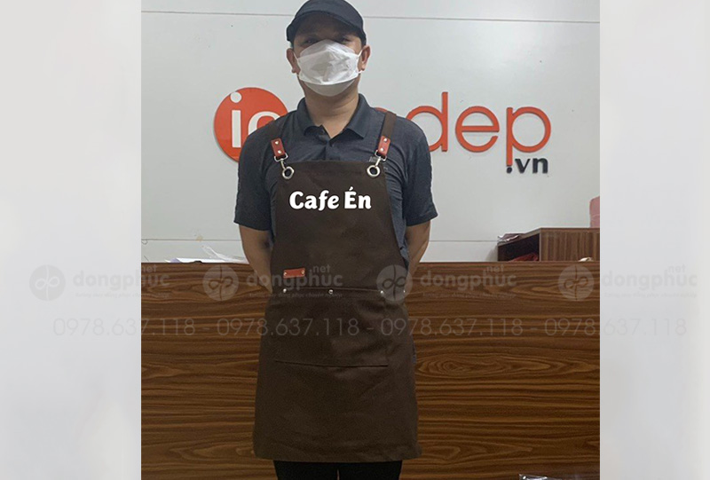 May và in tạp dề Quán Cafe Én