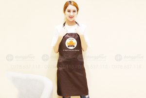 May và in tạp dề Tiệm bánh Hiếu Ngọc