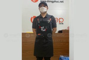 May và in tạp dề đồng phục Pearl Nails