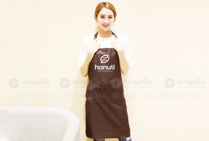 May và in tạp dề đồng phục Hanuti