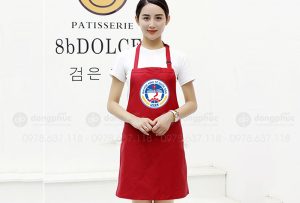 May và in tạp dề màu đỏ Trường Đại học kinh tế Quốc dân