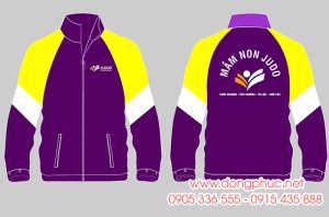 May và In áo khoác Trường Mầm non Judo